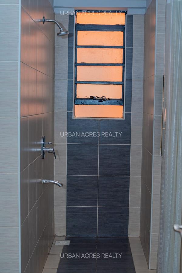 Furnished 4 Bed Apartment with En Suite in Westlands Area - 16