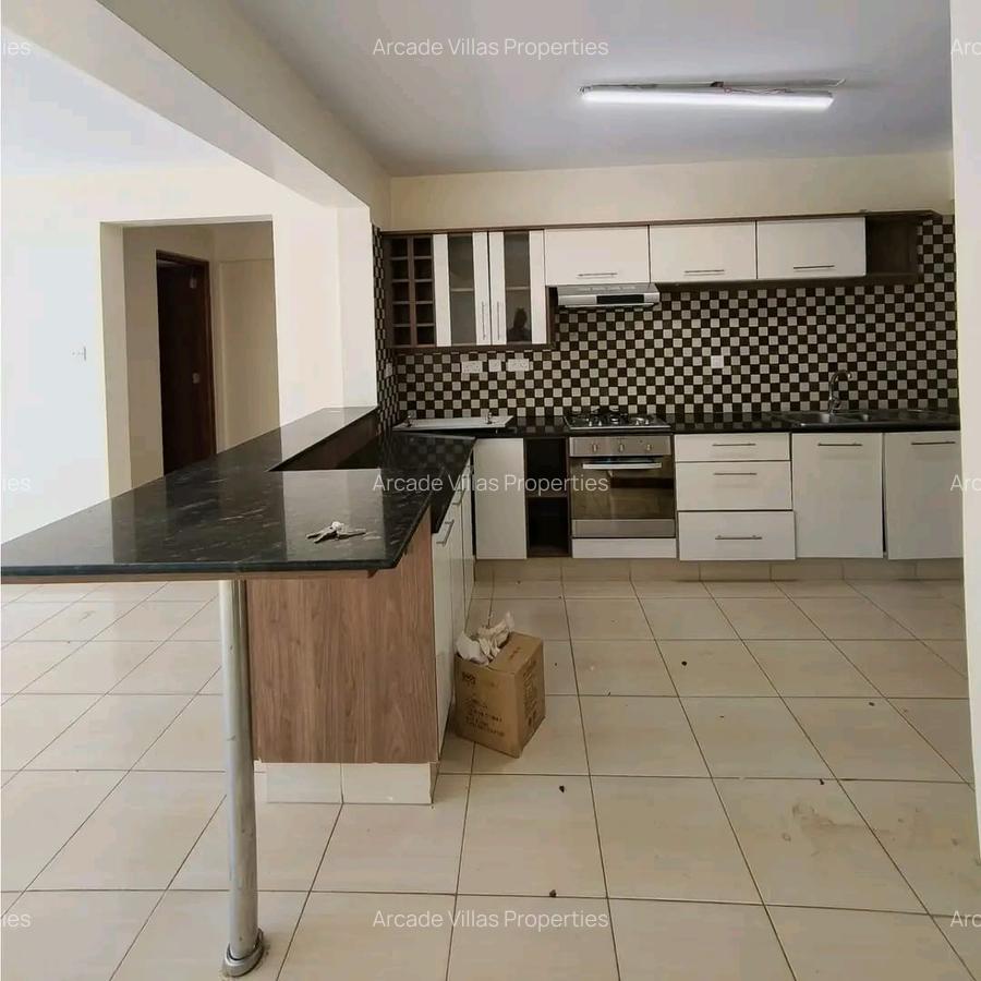 3 Bed Apartment with En Suite in Kileleshwa - 3