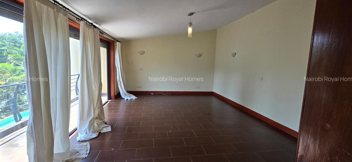 4 Bed House with En Suite at Runda Road - 15