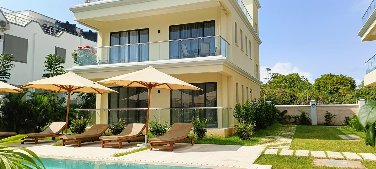 1 Bed Apartment with En Suite at Diani Beach Road - 1