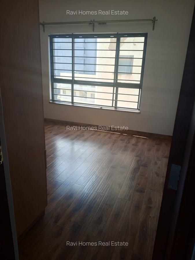 3 Bed Apartment with En Suite in Kilimani - 16