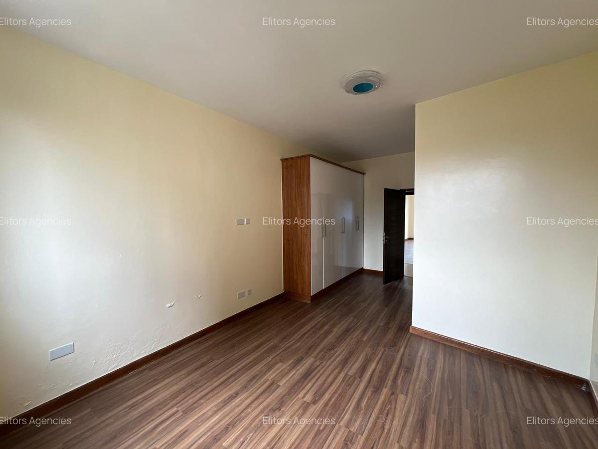 3 Bed Apartment with En Suite at Nyeri Road - 19