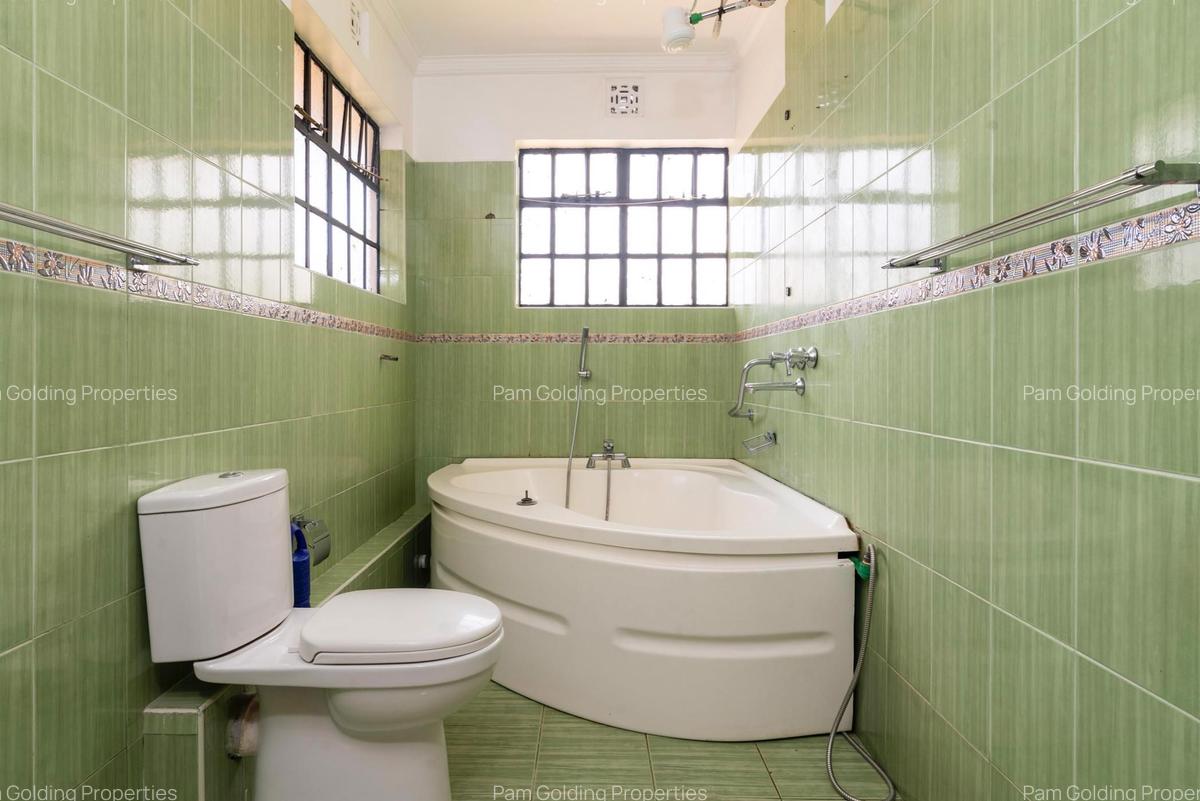 4 Bed House at Muthaiga North - 12