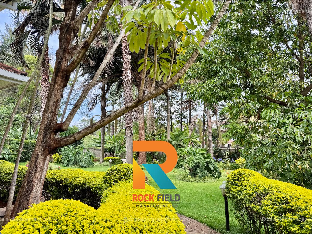 4 Bed Townhouse with En Suite in Gigiri - 3