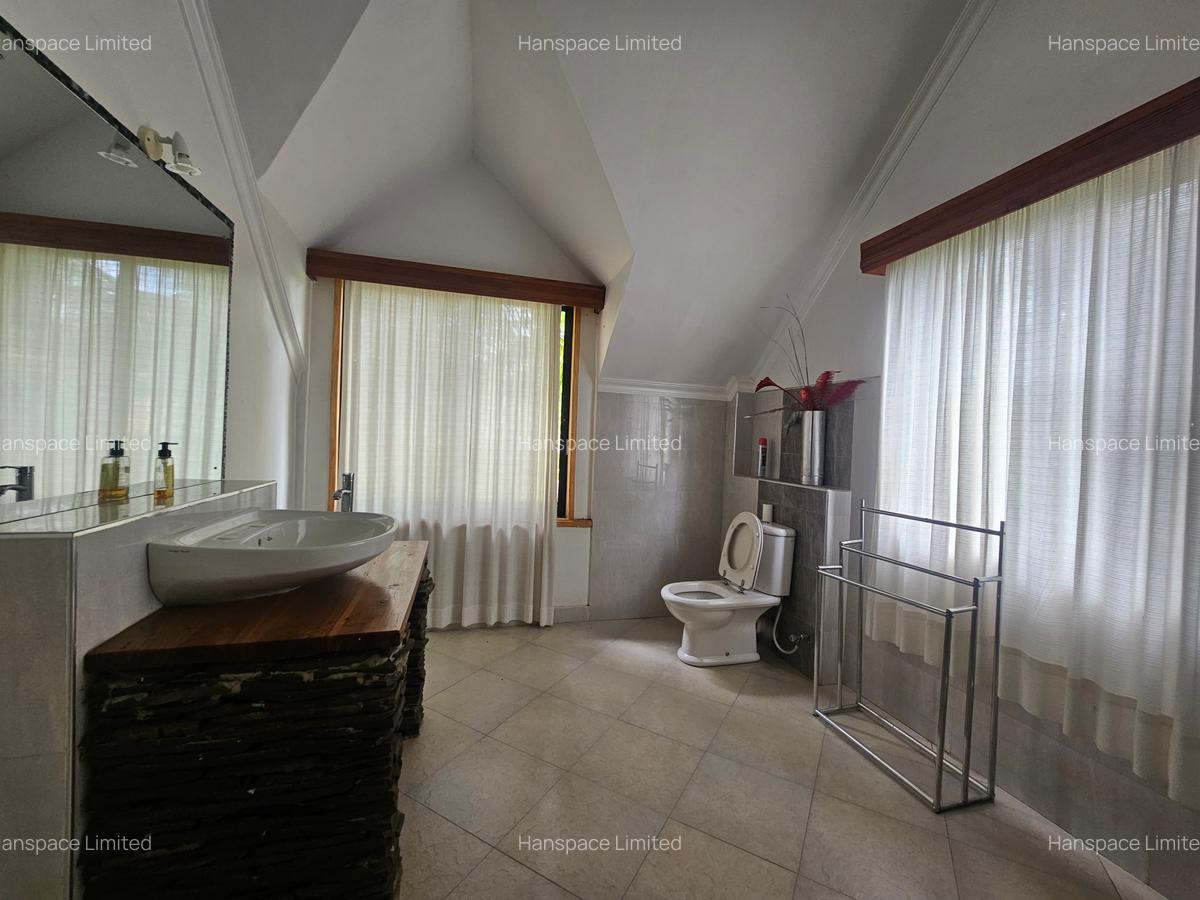 4 Bed Villa with En Suite in Kiambu Road - 16