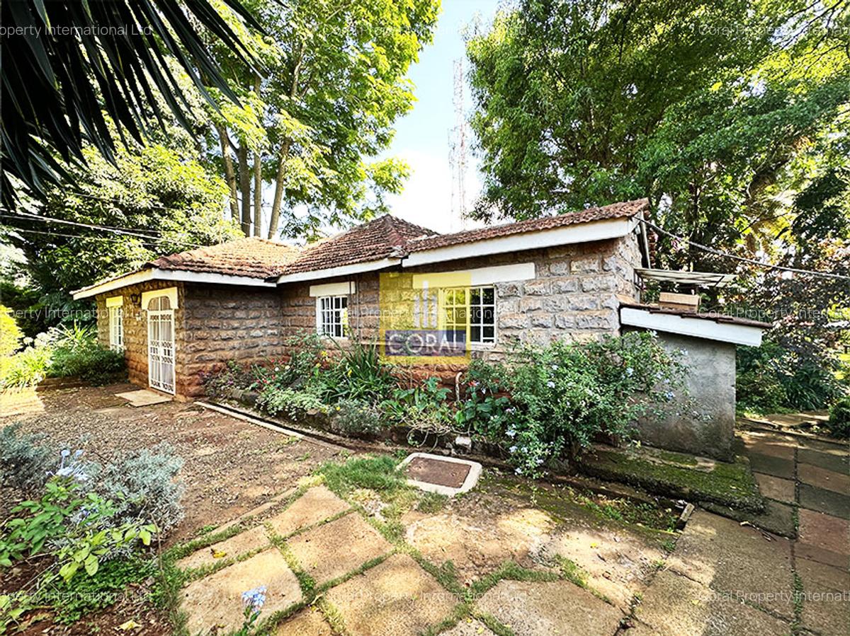 0.75 ac Land in Kitisuru - 8