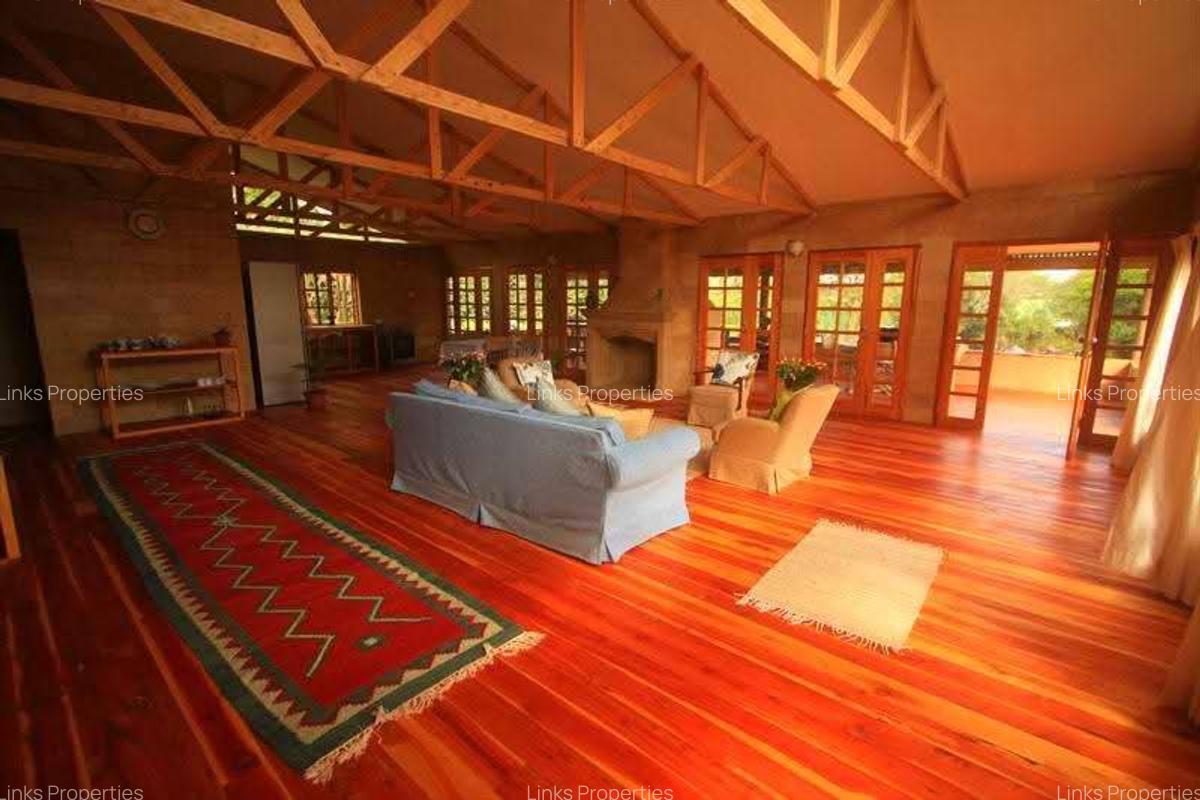 2 Bed House with En Suite at Kcb Leadership - 3