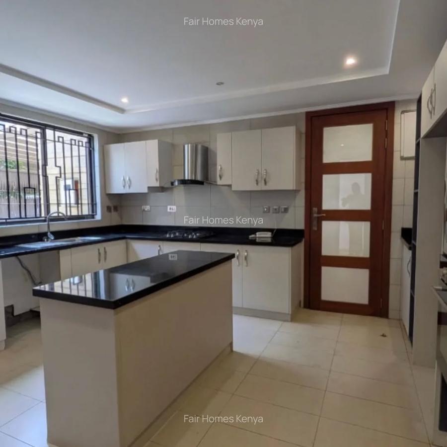 5 Bed Townhouse with En Suite at Mzima Springs - 17