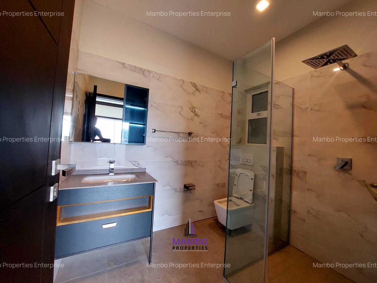 2 Bed Apartment with En Suite at Riverside Drive - 11