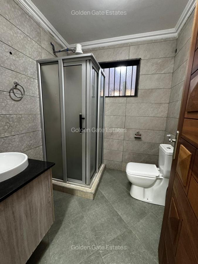 6 Bed Villa with En Suite in Karen - 10