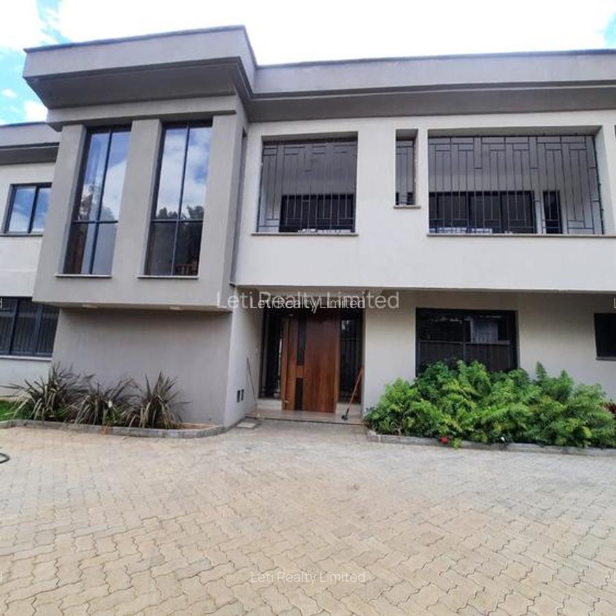 6 Bed Townhouse with En Suite in Lavington - 4