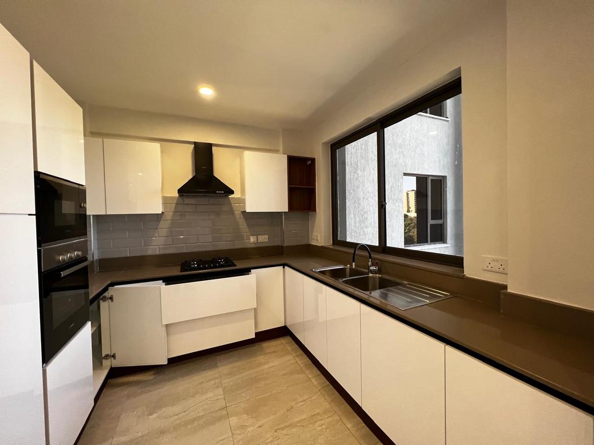 2 Bed Apartment with En Suite in Westlands Area - 7
