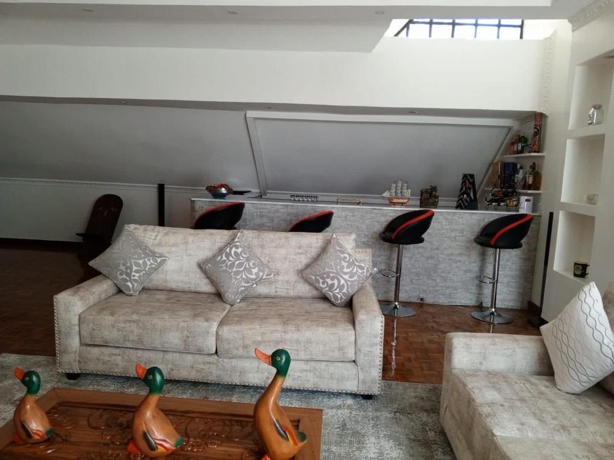 5 Bed Villa with En Suite in Lavington - 17
