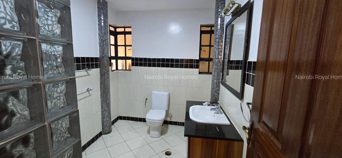 3 Bed Apartment with En Suite at Valley Arcade - 13