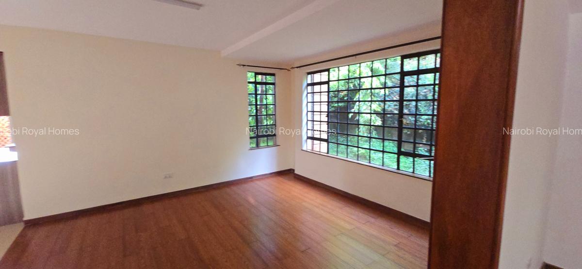 4 Bed Townhouse with En Suite at Kitisuru Ridge - 17