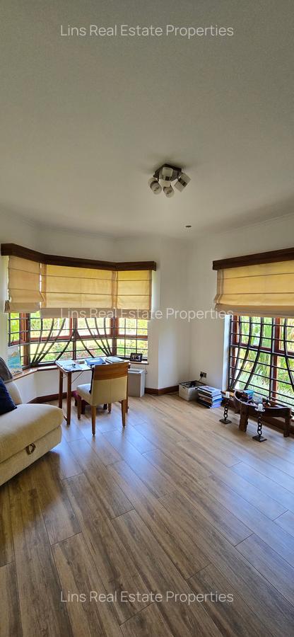 5 Bed Townhouse with En Suite in Runda - 15