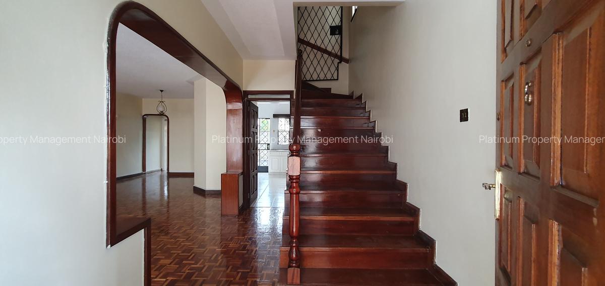 4 Bed House with En Suite at Brookside Gardens - 9