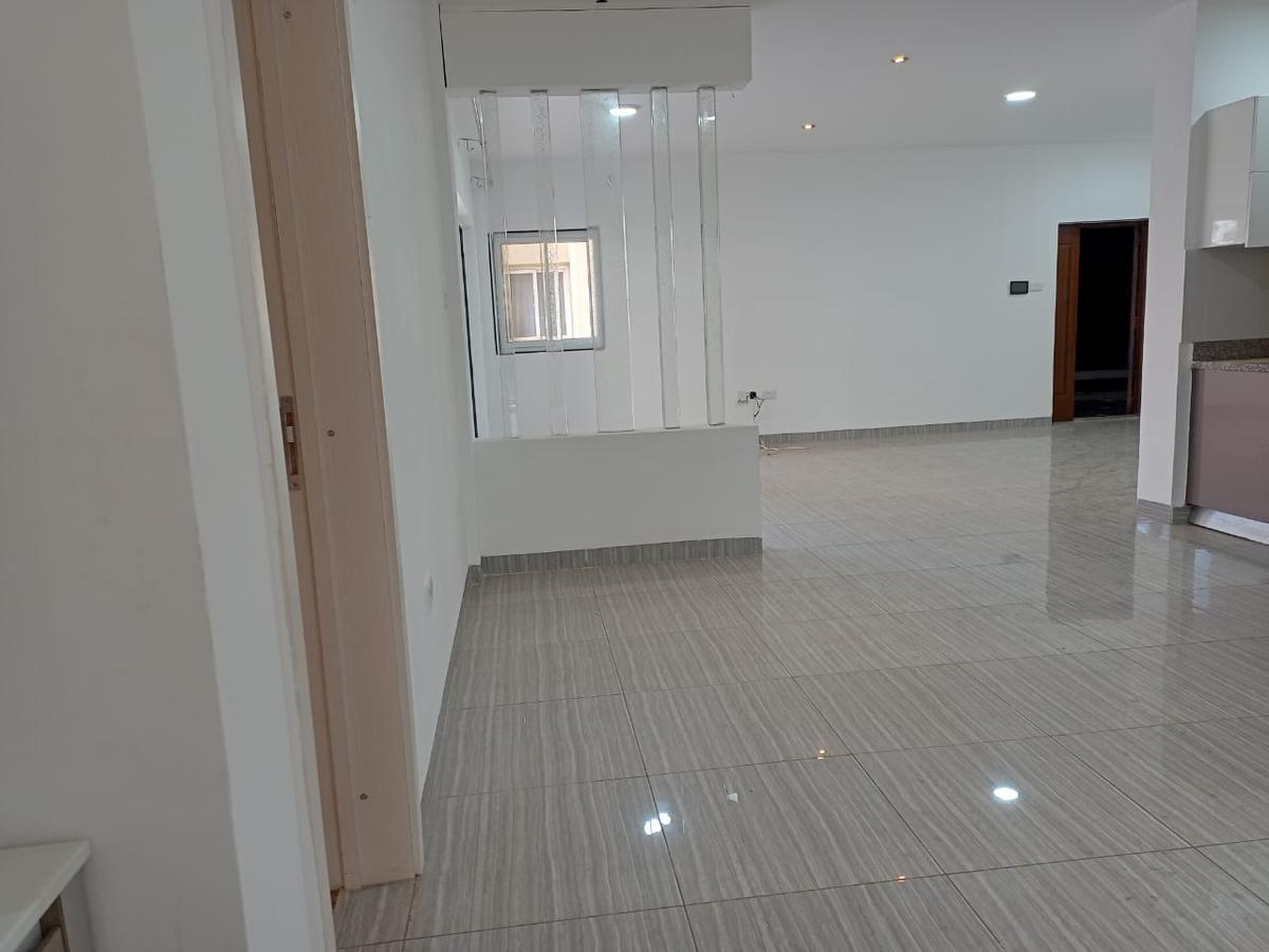 3 Bed Apartment with En Suite in Rhapta Road - 4