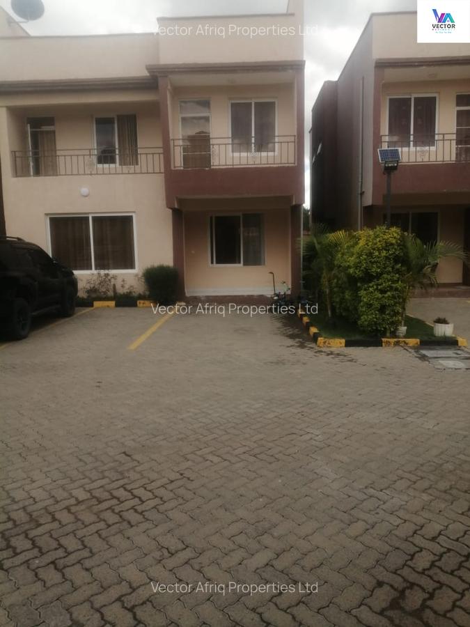 4 Bed Townhouse with En Suite in Syokimau - 16