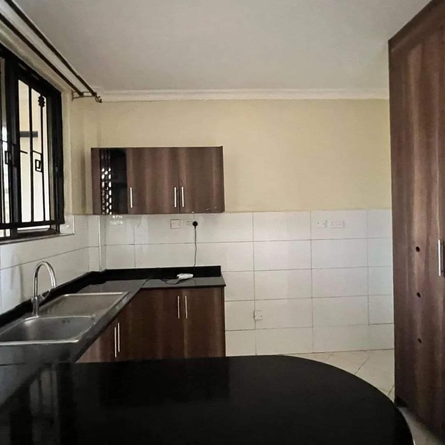 2 Bed Apartment with En Suite in Loresho - 4