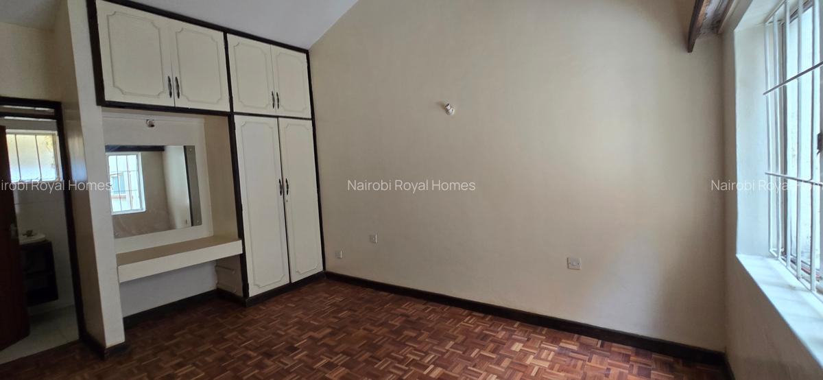 4 Bed Townhouse with En Suite at Peponi Road - 18