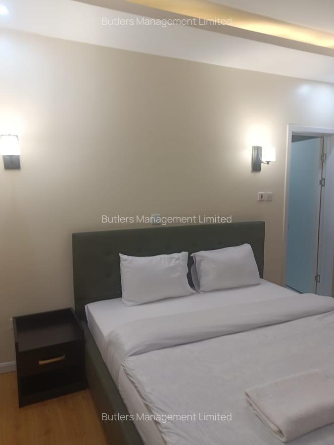 Furnished 3 Bed Apartment with En Suite in Brookside - 4