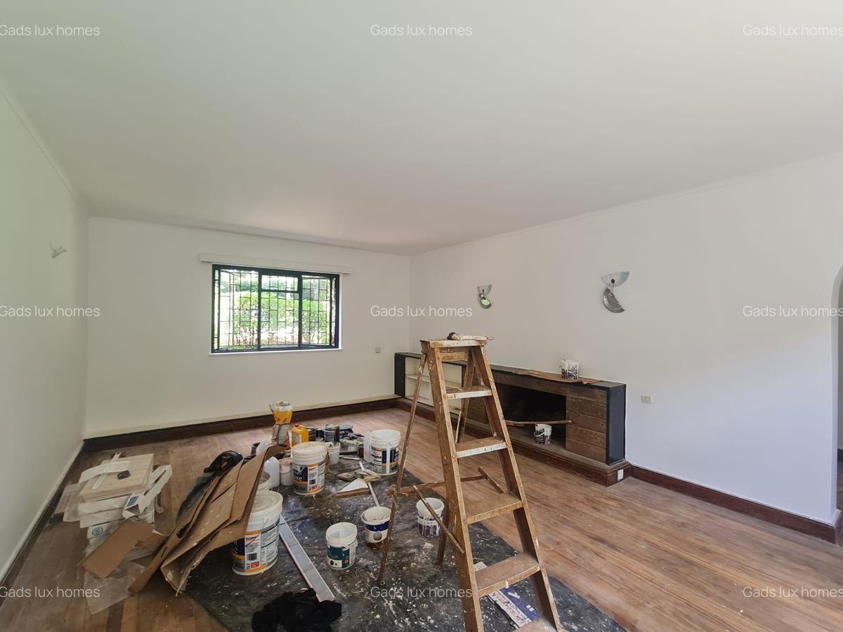 5 Bed Townhouse with En Suite at Old Kitisuru - 6