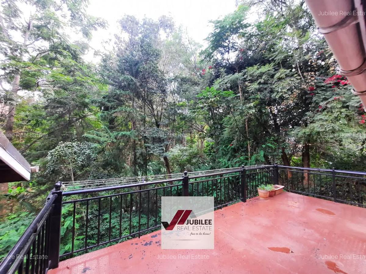 4 Bed House with En Suite in Kitisuru - 3