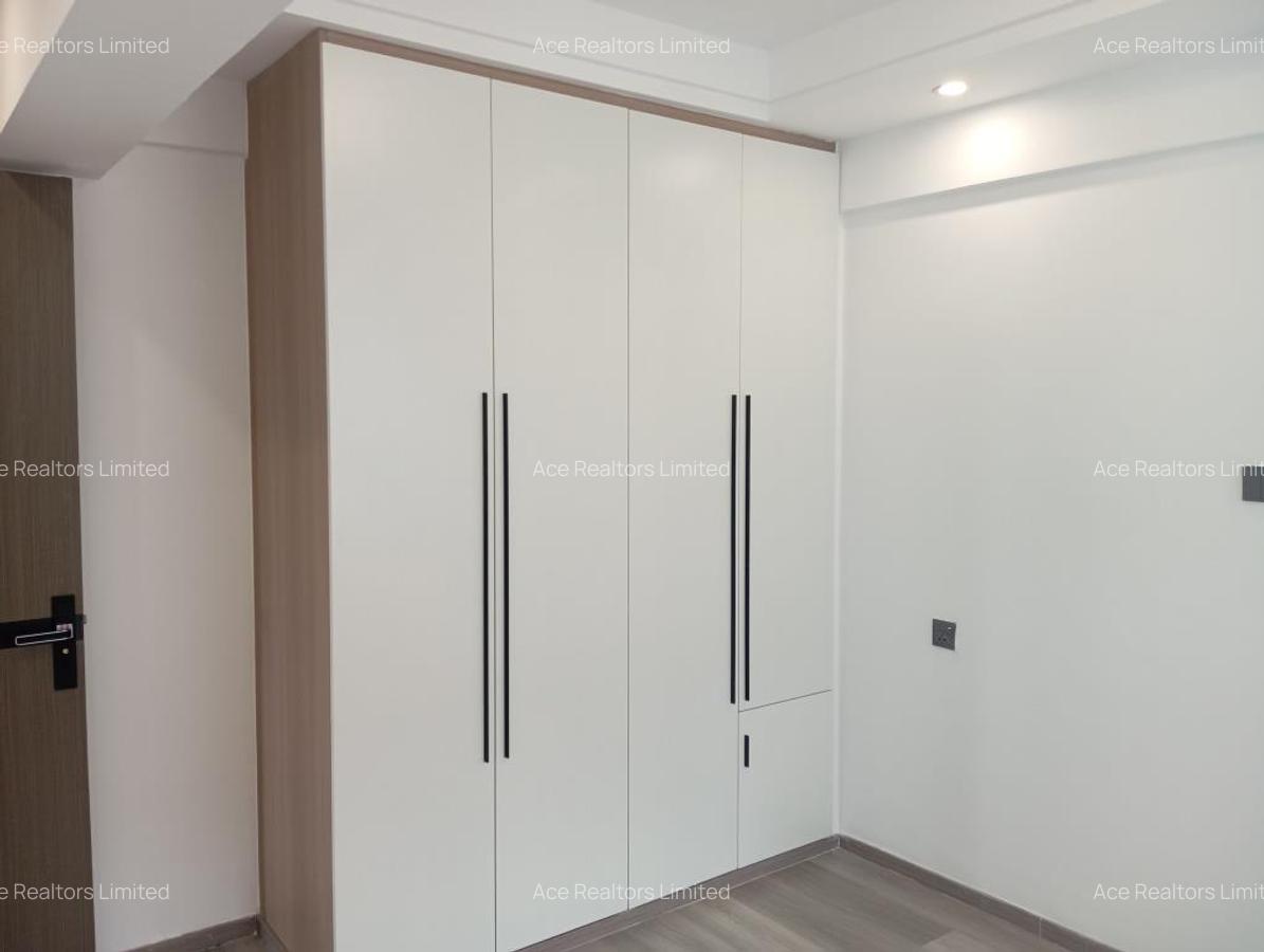 2 Bed Apartment with En Suite at Lavington - 9