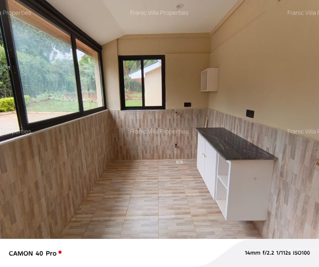 4 Bed House with En Suite at Loresho - 11