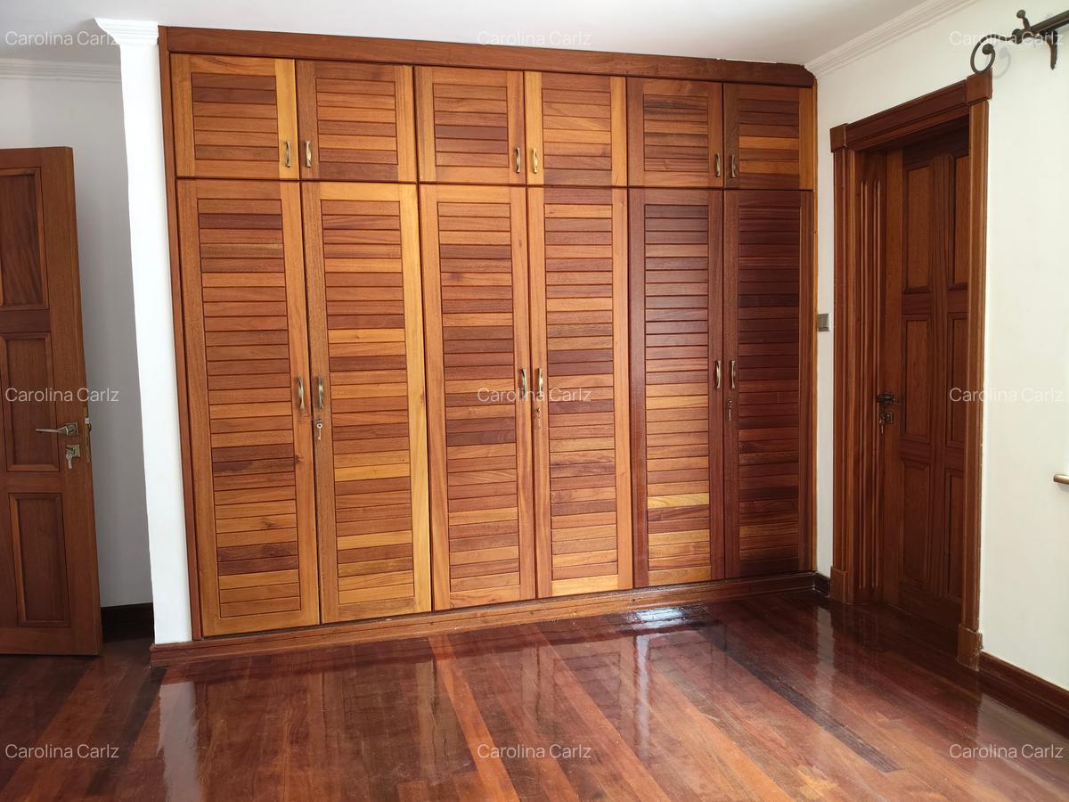 4 Bed Townhouse with En Suite at Peponi Road - 18