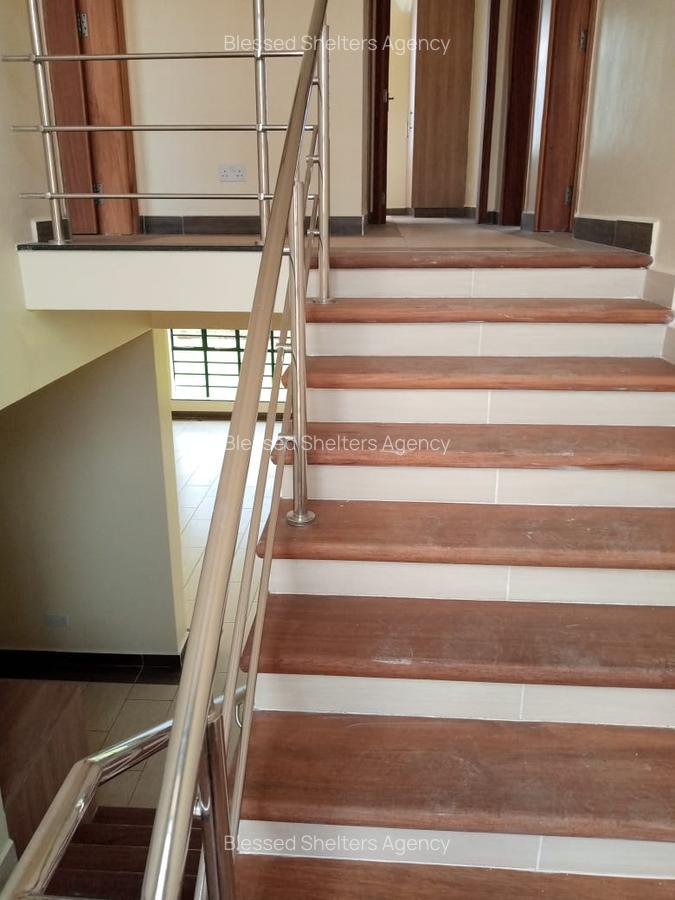 4 Bed Townhouse with En Suite in Kiambu Road - 10