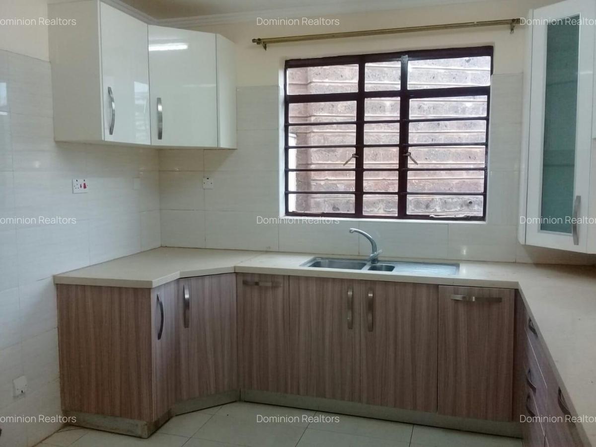 4 Bed Townhouse with Gym in Westlands Area - 6
