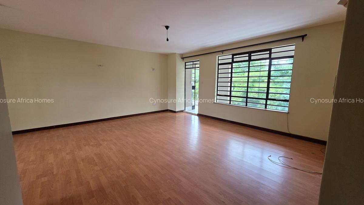 4 Bed Apartment with En Suite at Dennis Pritt - 3