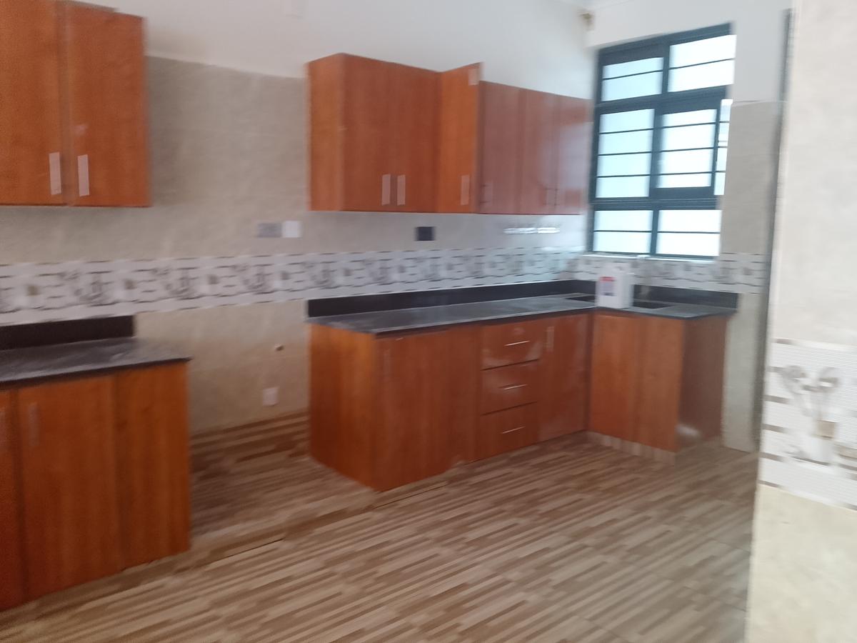 5 Bed Townhouse with En Suite at Karen - 10