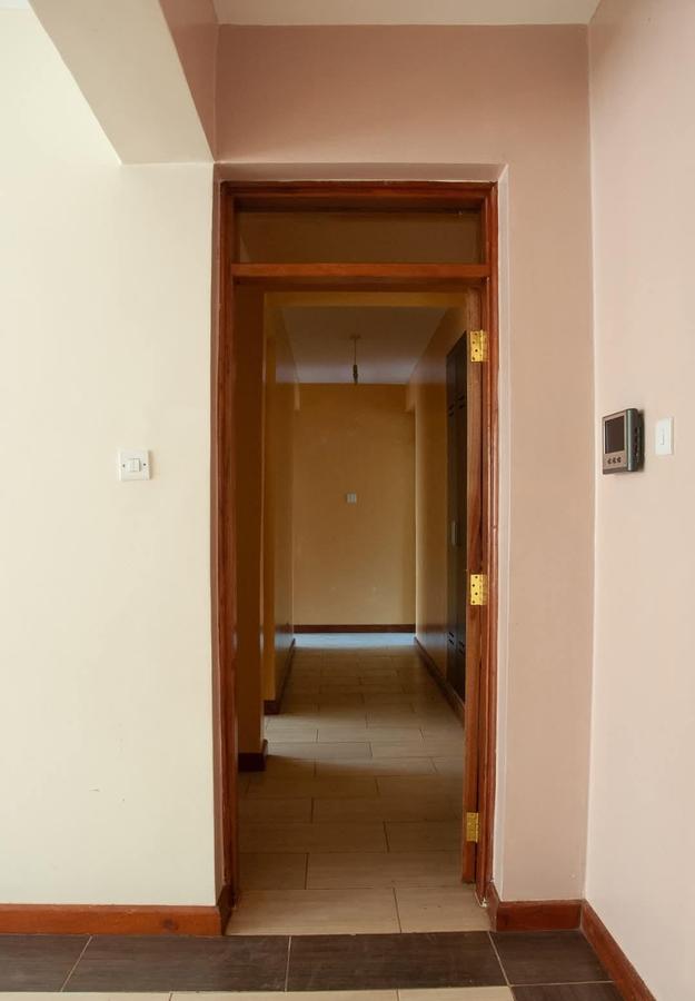 3 Bed Apartment with En Suite in Parklands - 7