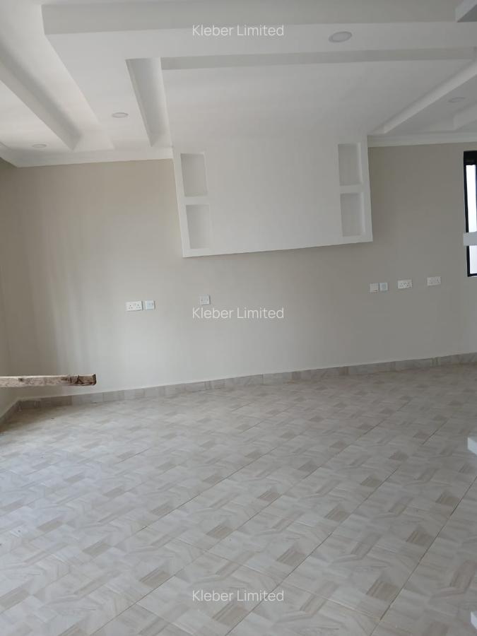 4 Bed House with En Suite in Ruiru - 14