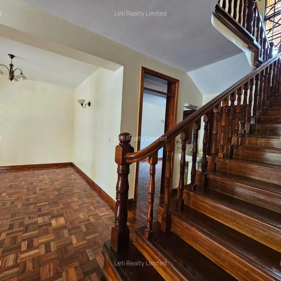 5 Bed Townhouse with En Suite in Kileleshwa - 5