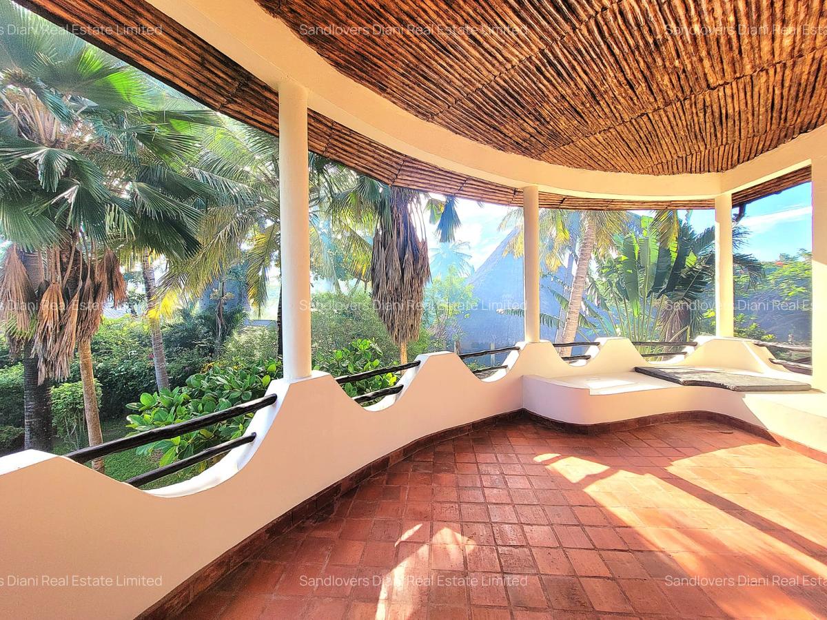 3 Bed Villa with En Suite in Diani - 10