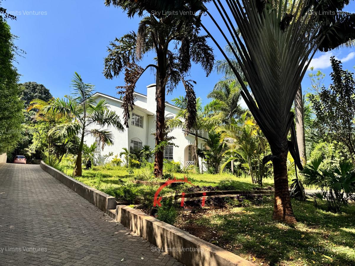 4 Bed House with En Suite at Runda - 19