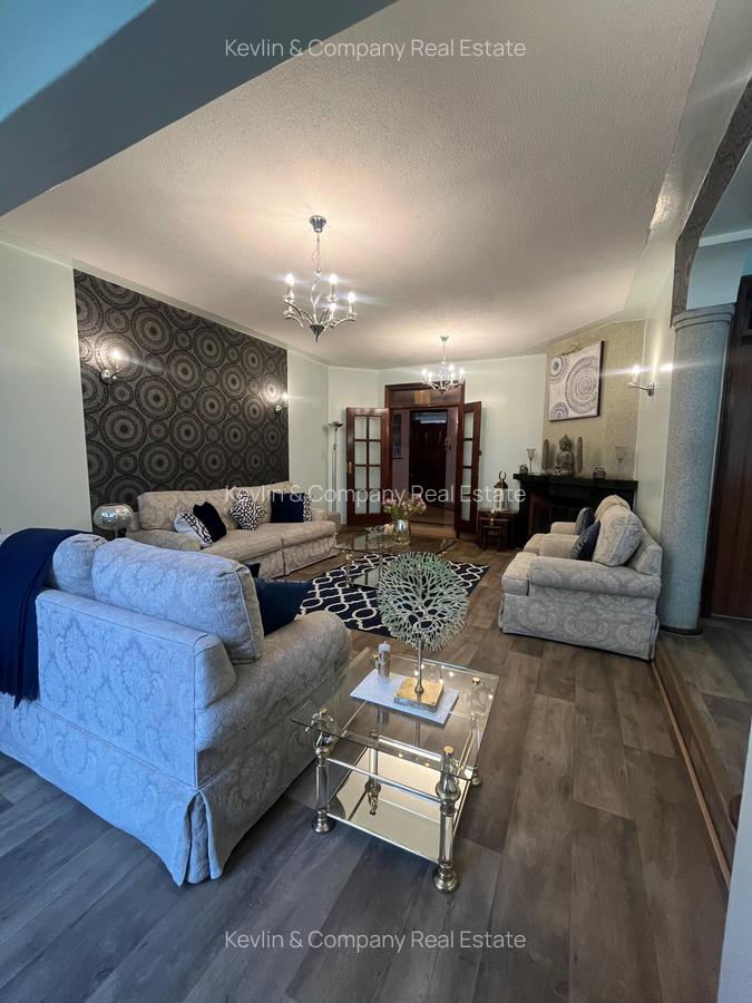 5 Bed Townhouse with En Suite in Riverside - 5