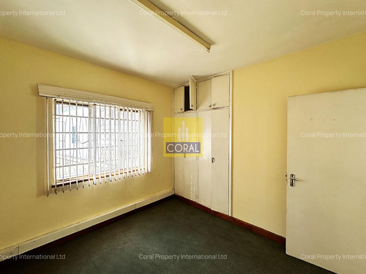 Office in Westlands Area - 14