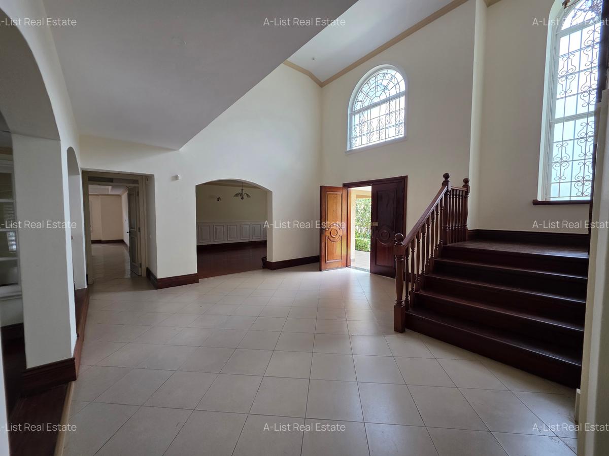 4 Bed Townhouse with En Suite at Kitisuru Road - 3