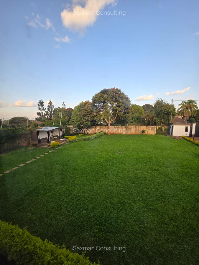 5 Bed Villa with En Suite in Runda - 2