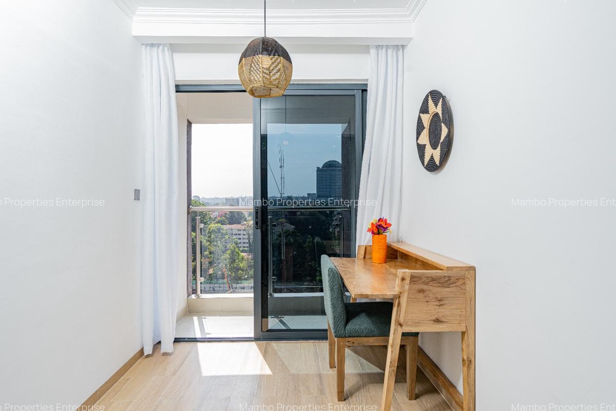 Serviced 1 Bed Apartment with En Suite at David Osieli - 4