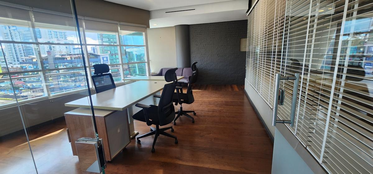 Furnished 4,500 ft² Office with Service Charge Included at Ring Rd. - 16