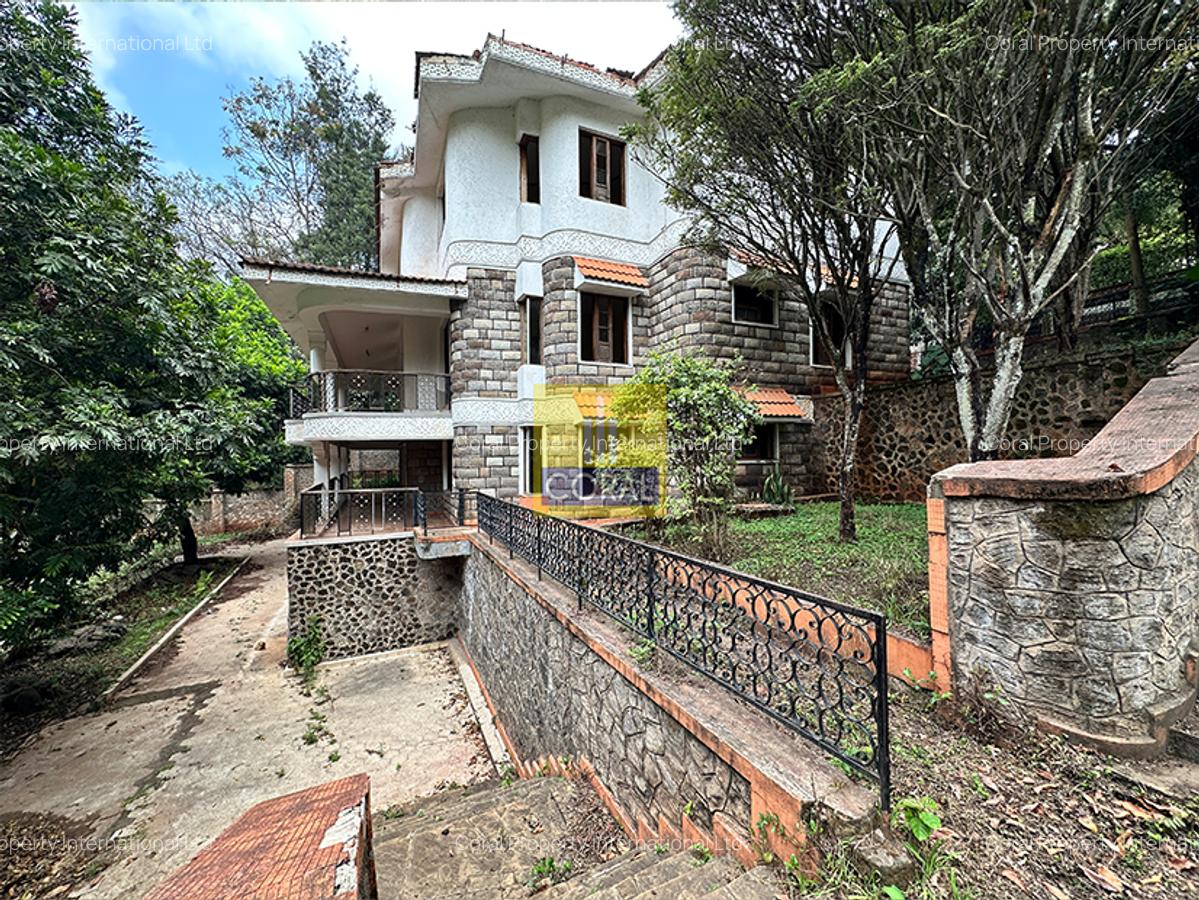 Commercial Property in Westlands Area - 13