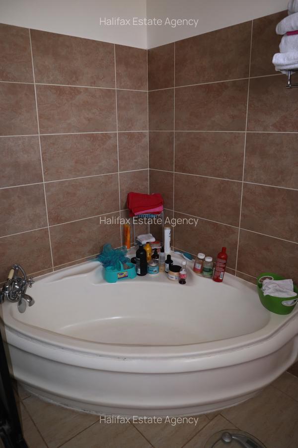 3 Bed Apartment with En Suite in Kileleshwa - 9