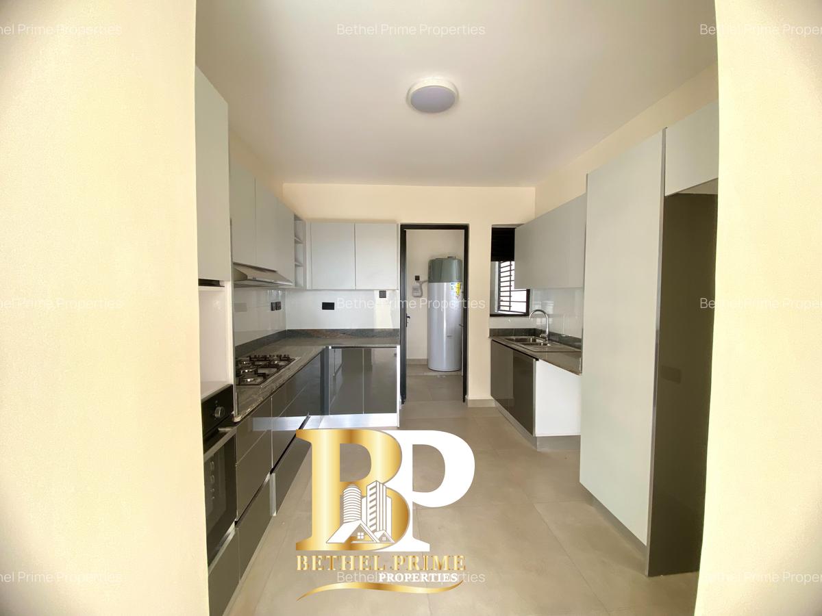 4 Bed Apartment with En Suite in General Mathenge - 7