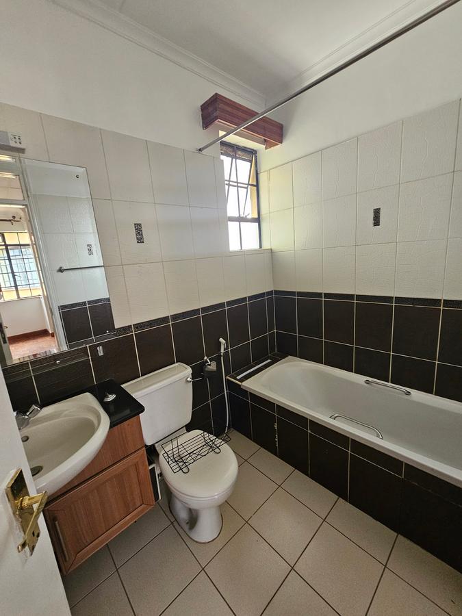 2 Bed Apartment with En Suite at Kilimani - 16